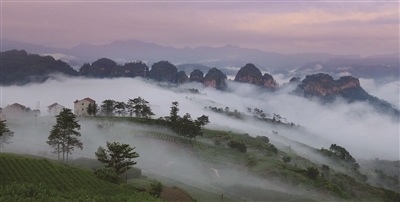 成都赚配网 新昌：登十九奇峰，闯户外王国，趣享丹霞之巅！